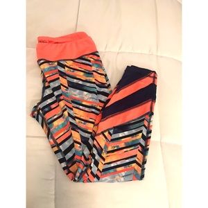 Gianni Bini Aztec Legging